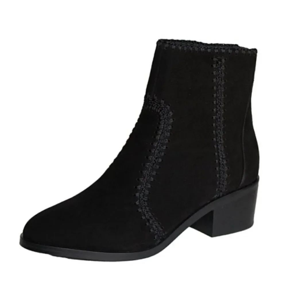 Chelsea & Violet Black Suede Lucy Boots Size 9.5 M